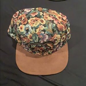 Grassroots floral carpet pattern removable bear